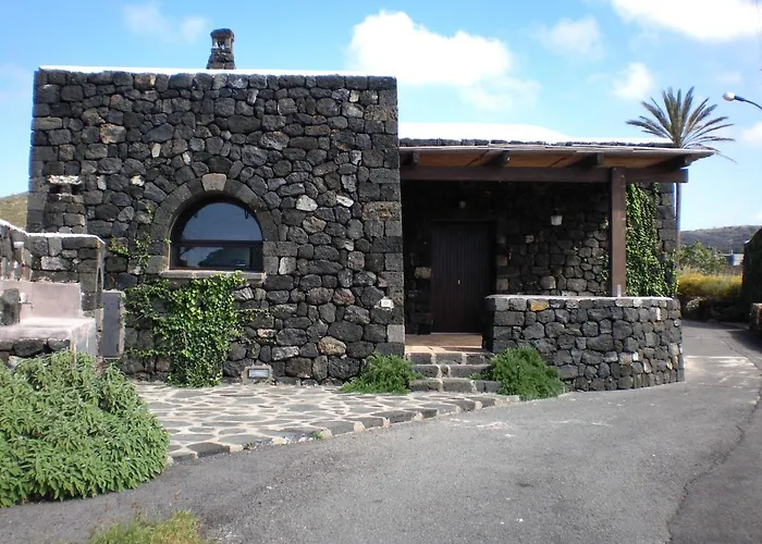 Апартаменты Pantelleriarelax