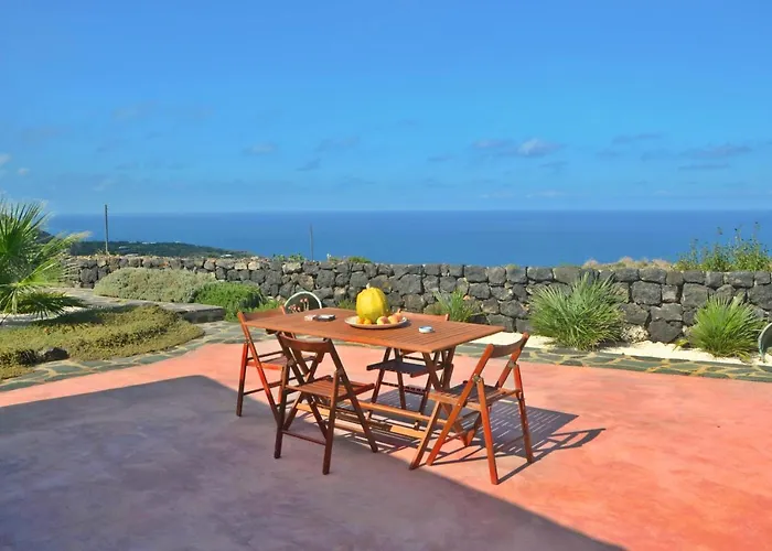 Апартаменты Pantelleriarelax Kamma